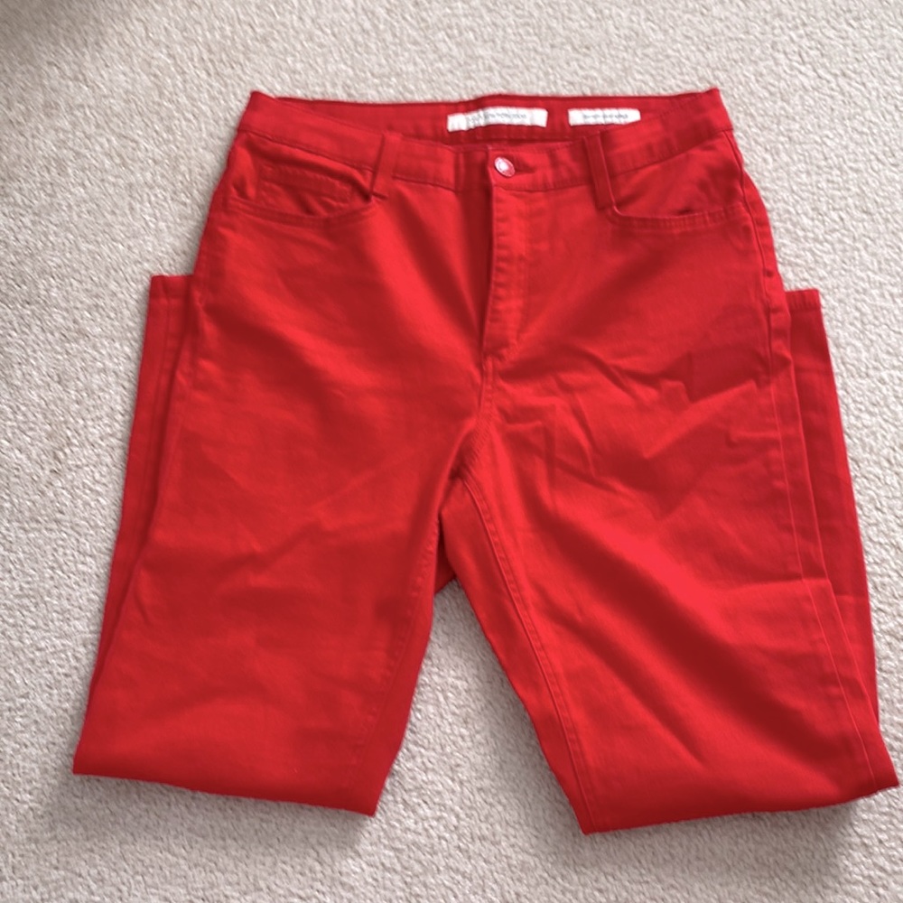 Jones New York-Battery Park Ankle Red Jeans. Size 12